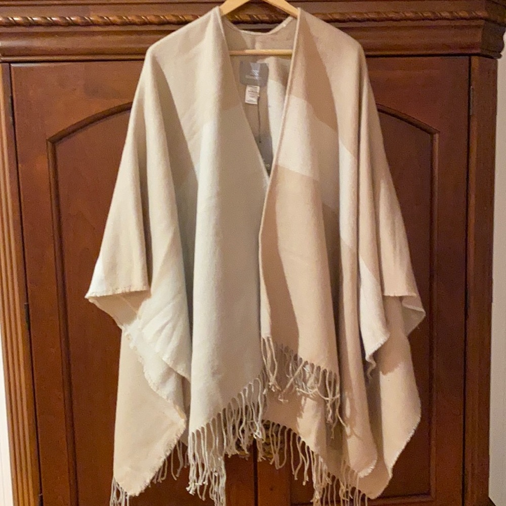 SOIA & KYO scarfigan or wrap